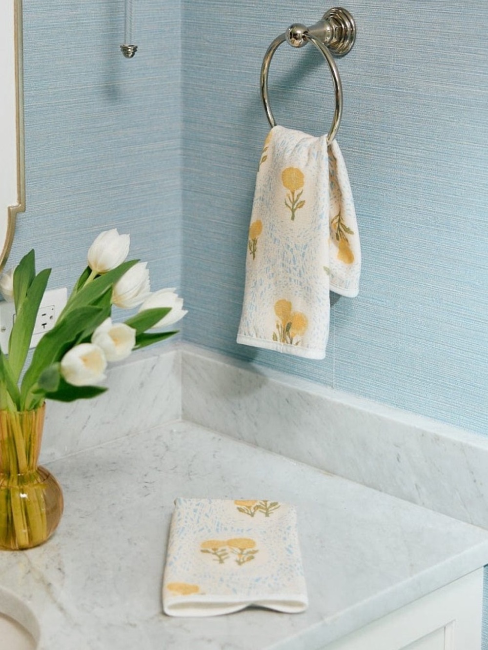 Weezie X Lulie Wallace Yellow Floral Patterned Powder Bath Fingertip Towel